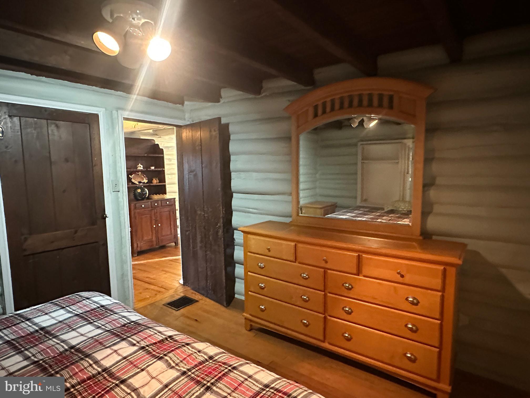 LAKE PINE - Residential