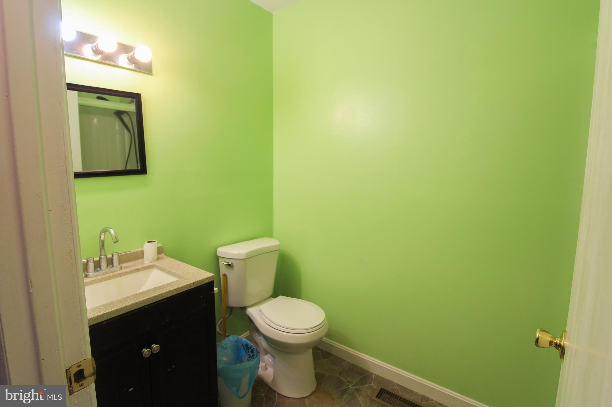 EAST KNOLLS - Residential