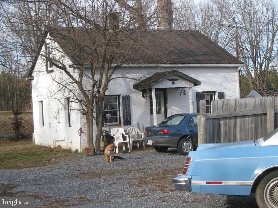 644 BERRYS FERRY ROAD