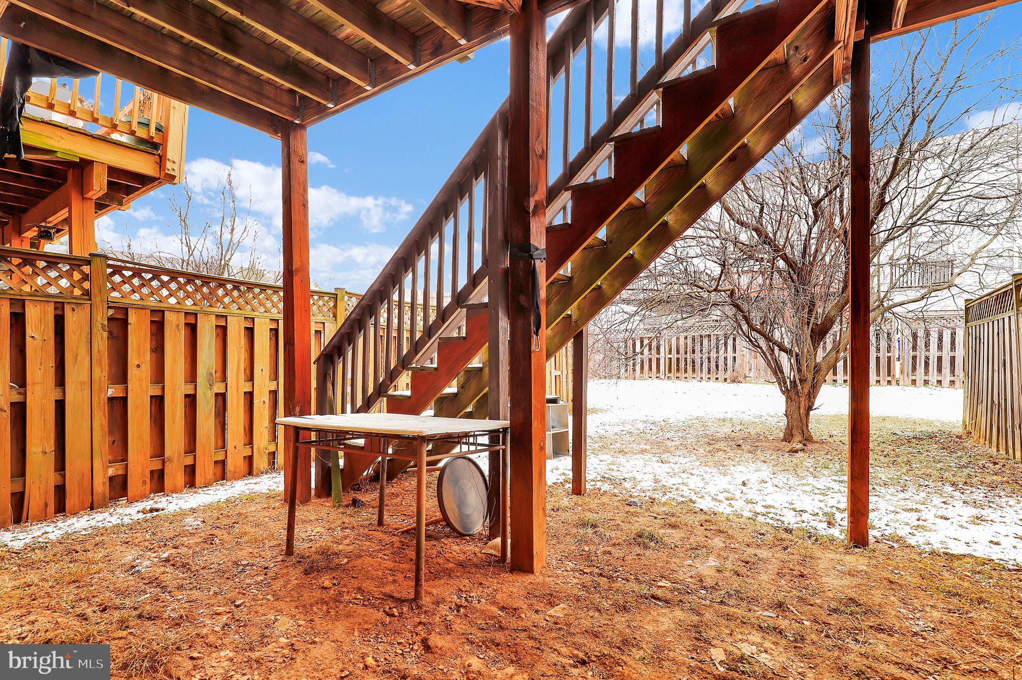 NORTH CROSSING - Residential