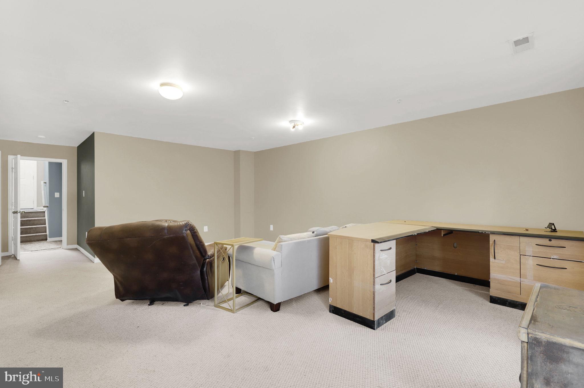 NORTH CROSSING - Residential