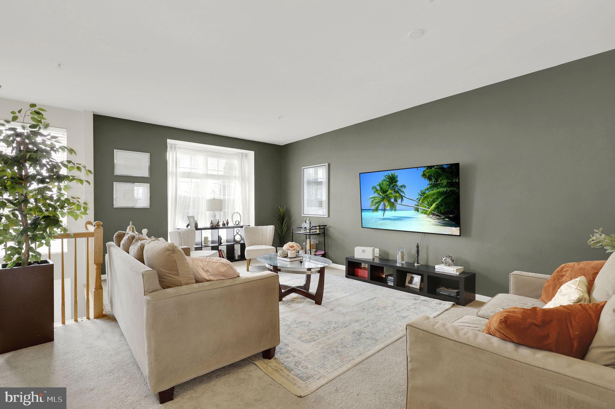 NORTH CROSSING - Residential