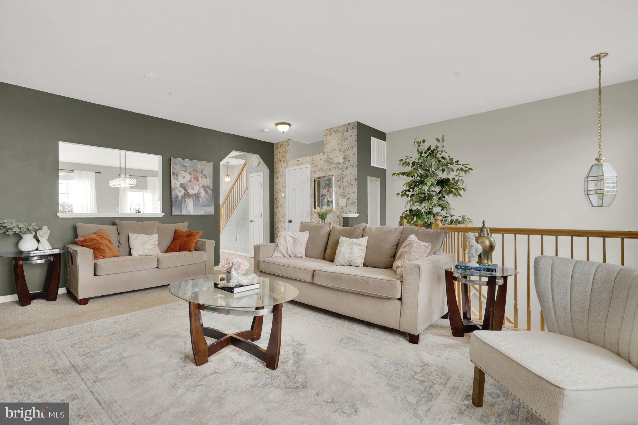 NORTH CROSSING - Residential