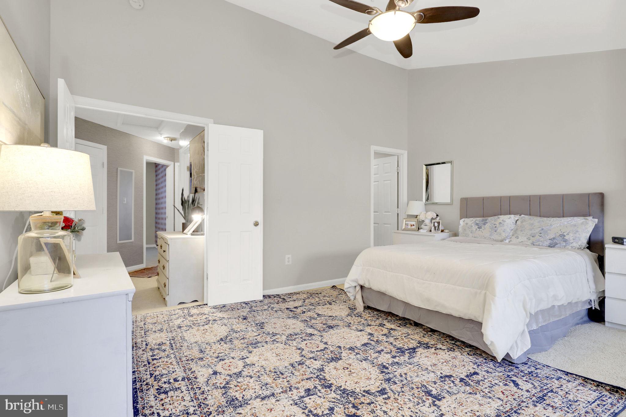 NORTH CROSSING - Residential