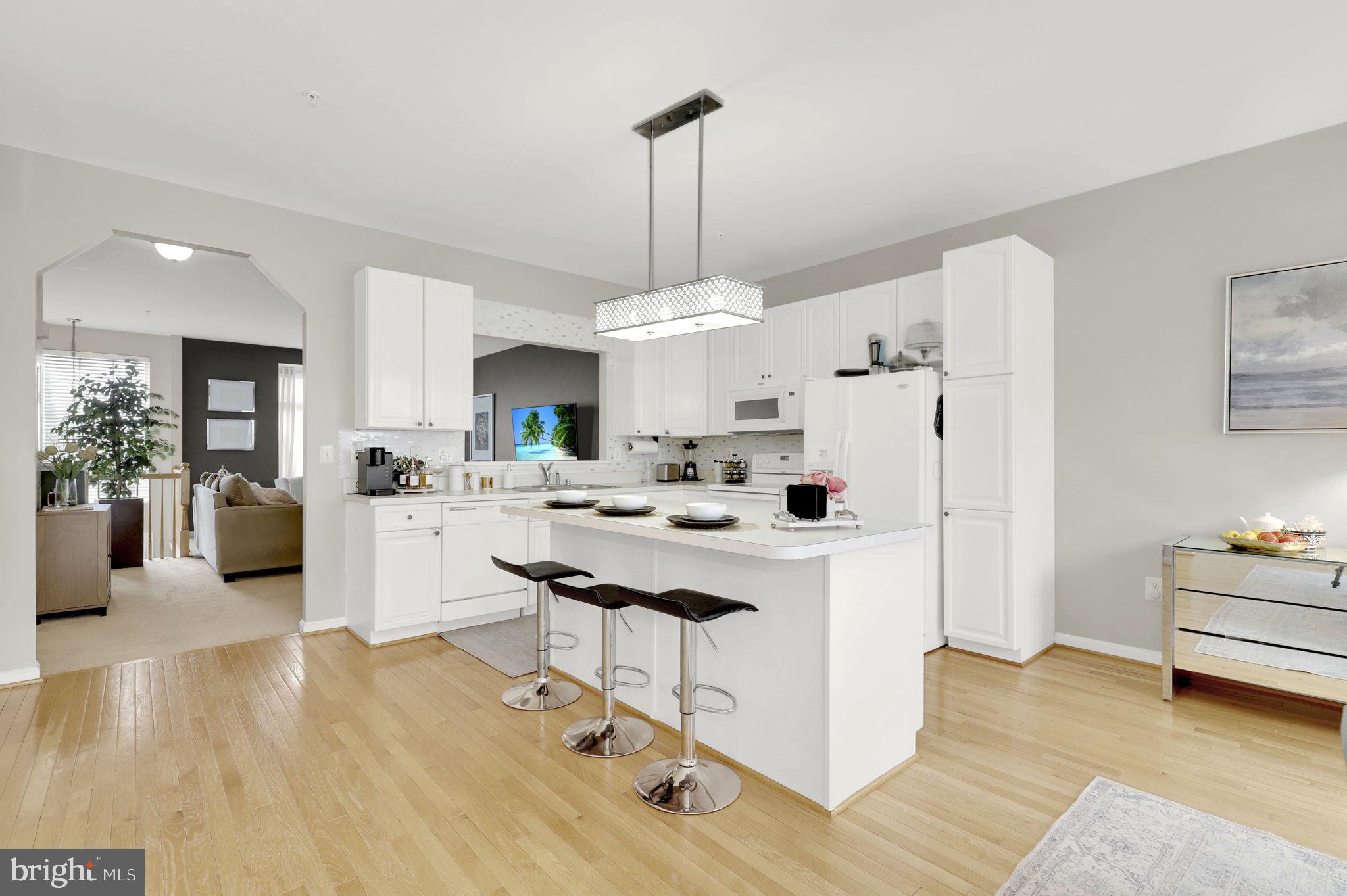 NORTH CROSSING - Residential