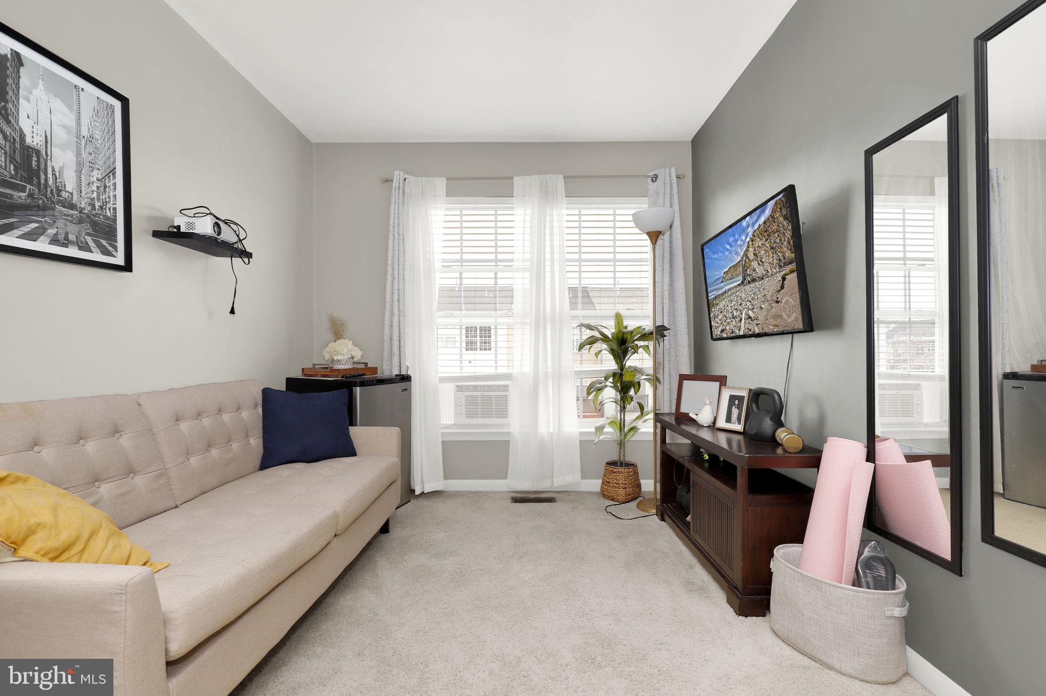 NORTH CROSSING - Residential