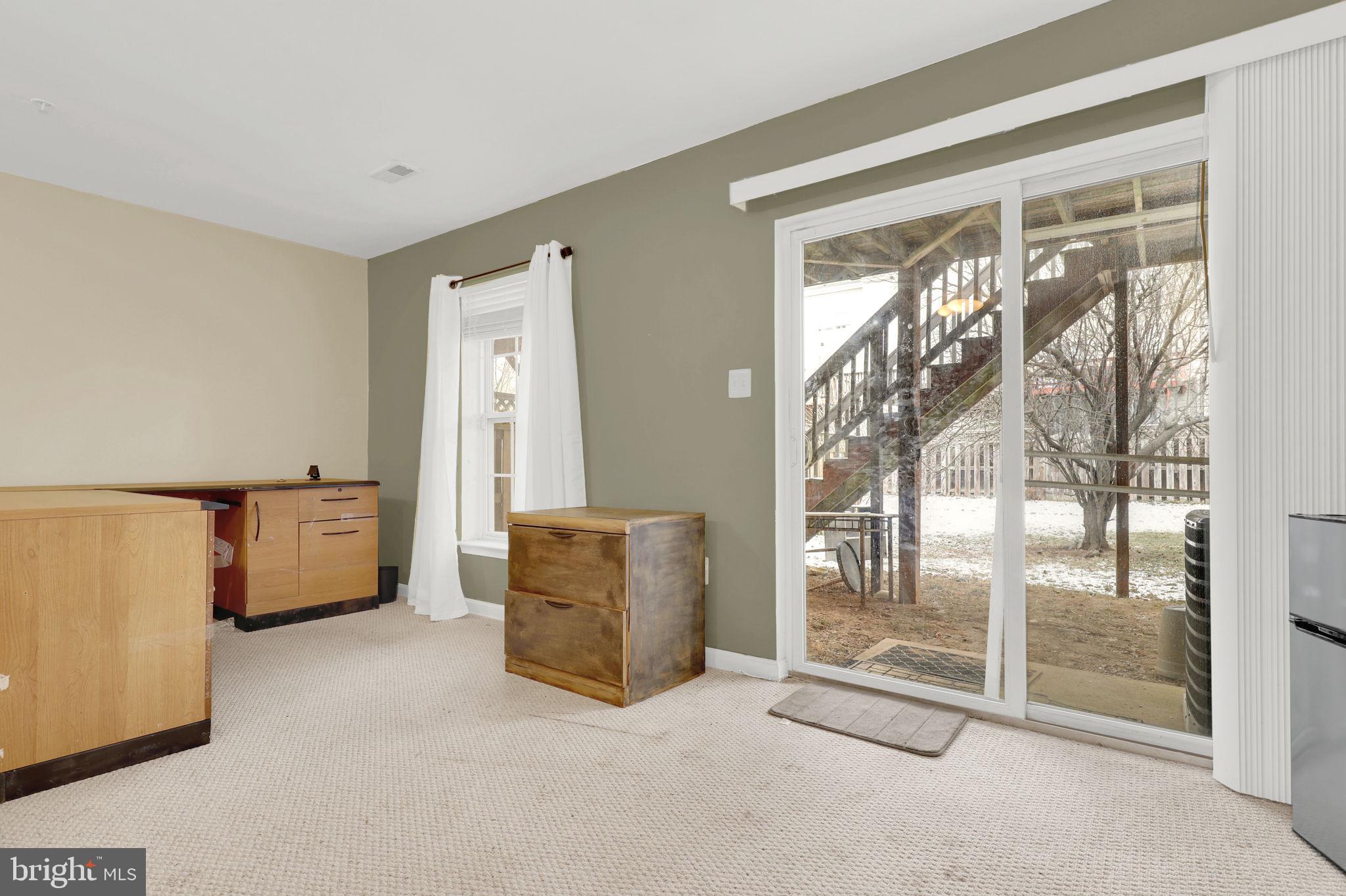 NORTH CROSSING - Residential