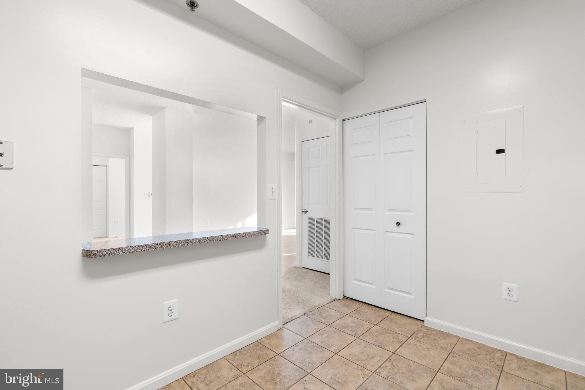 TURNBERRY COURTS AT LEIS - Residential Lease