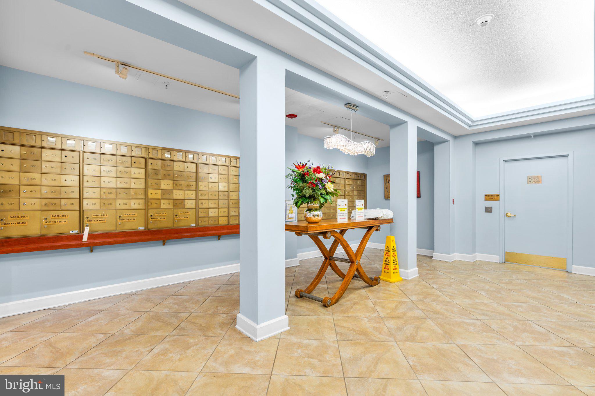 TURNBERRY COURTS AT LEIS - Residential Lease