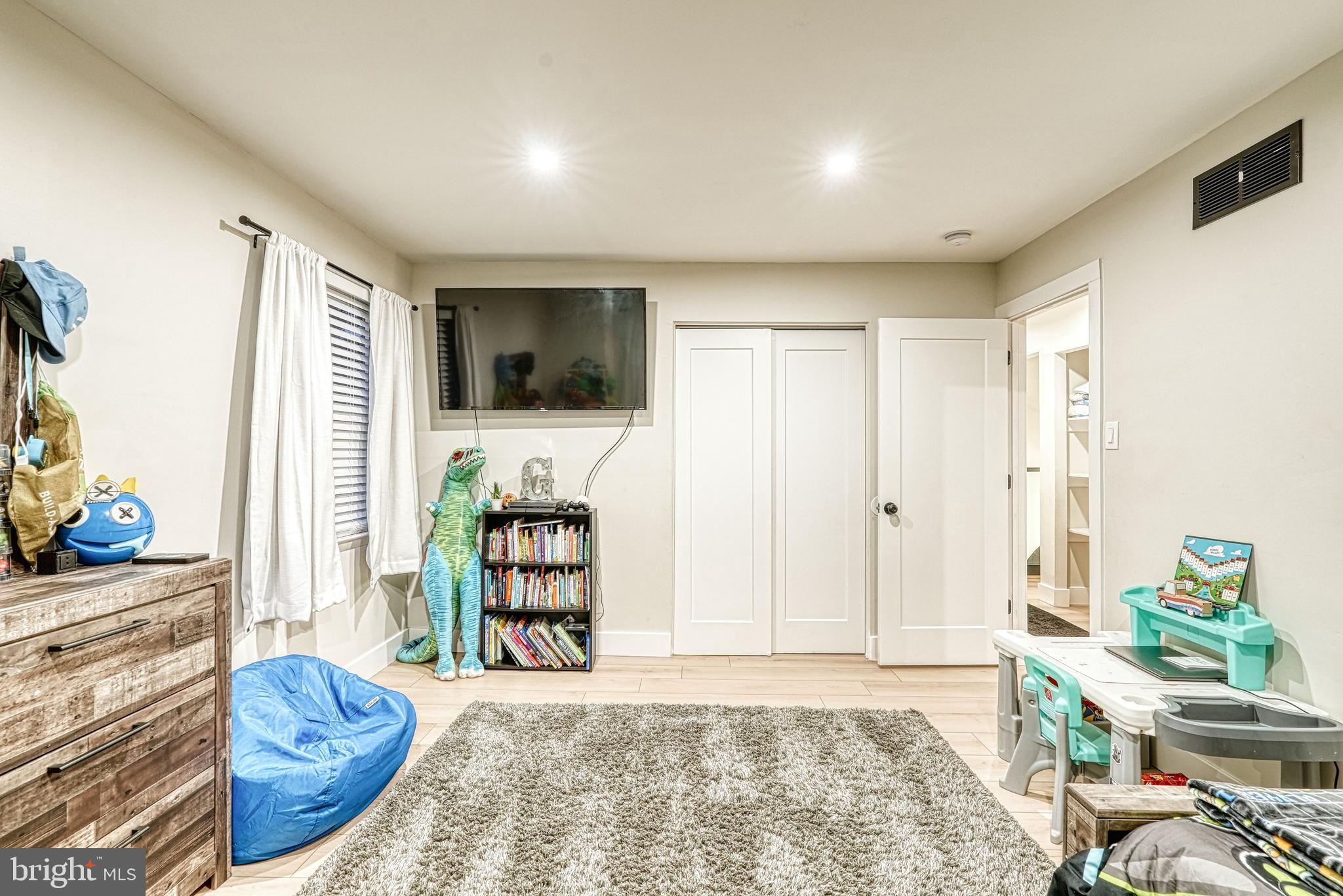 TIMBER VALLEY - Residential