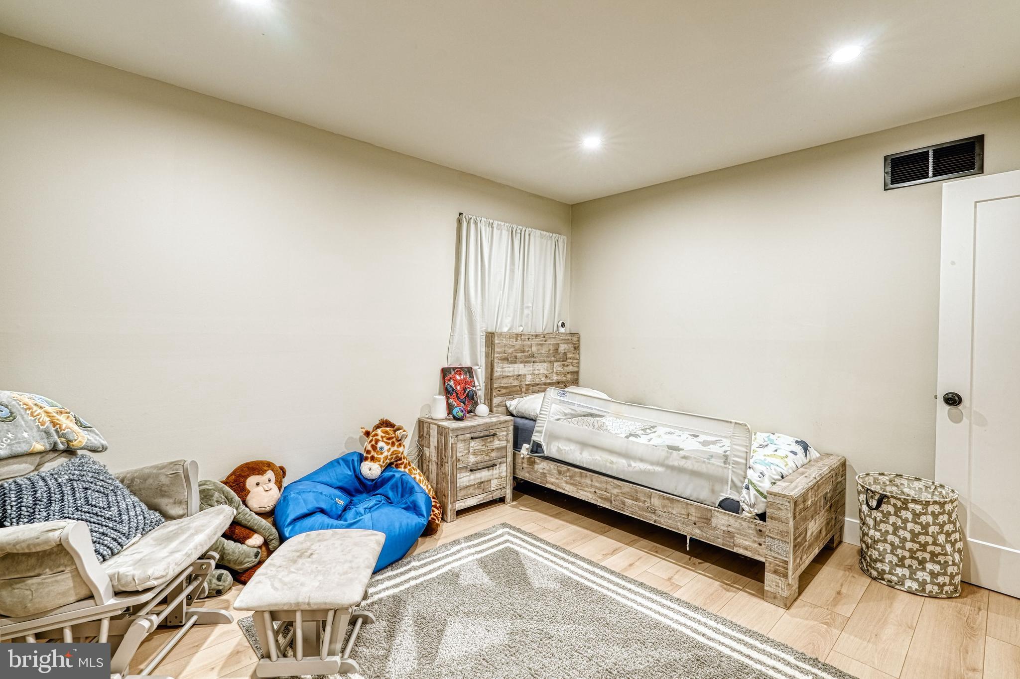 TIMBER VALLEY - Residential