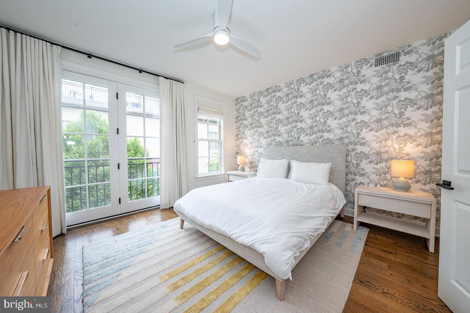 ART MUSEUM AREA - Residential