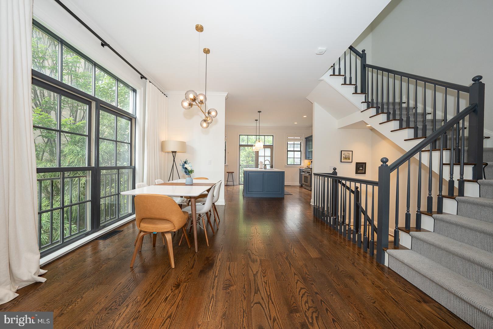 ART MUSEUM AREA - Residential