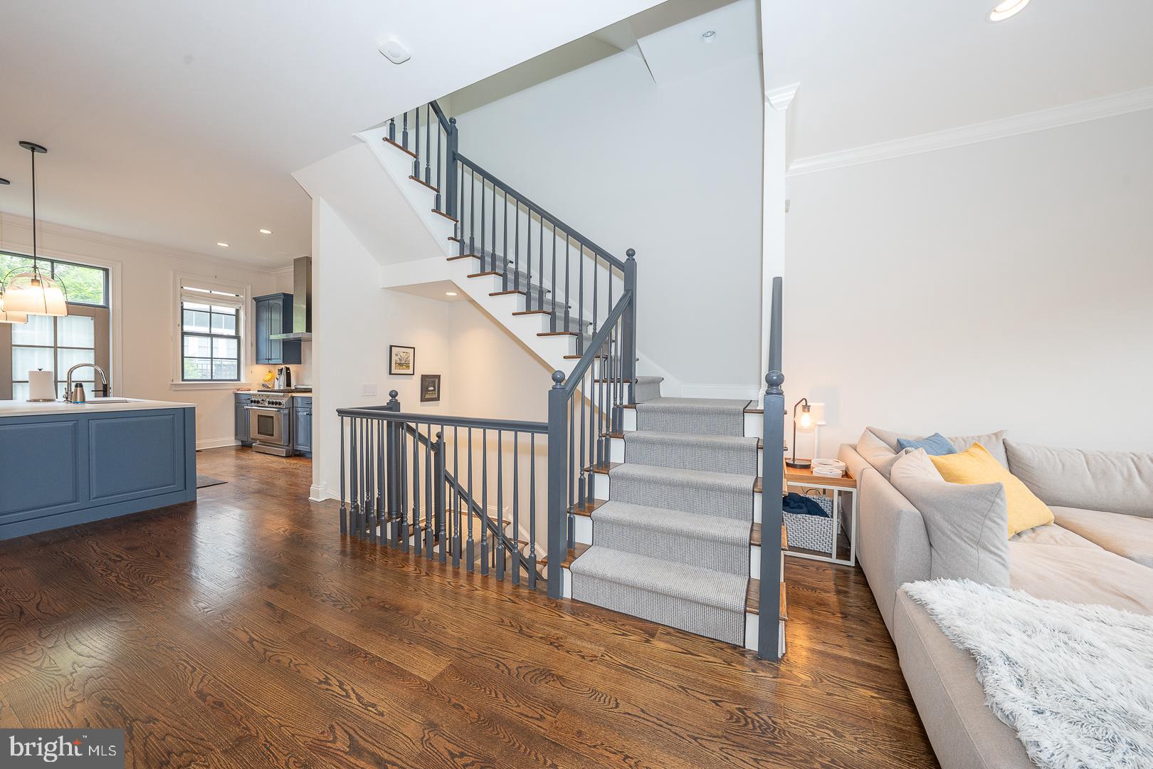 ART MUSEUM AREA - Residential