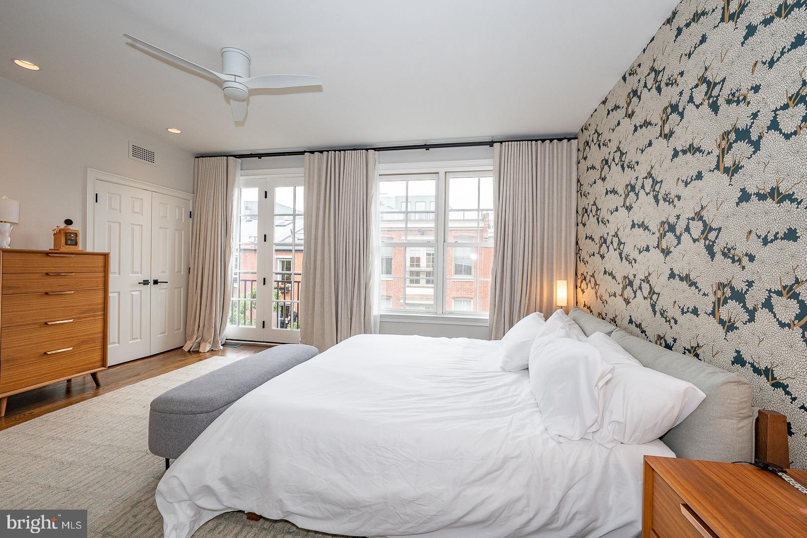 ART MUSEUM AREA - Residential