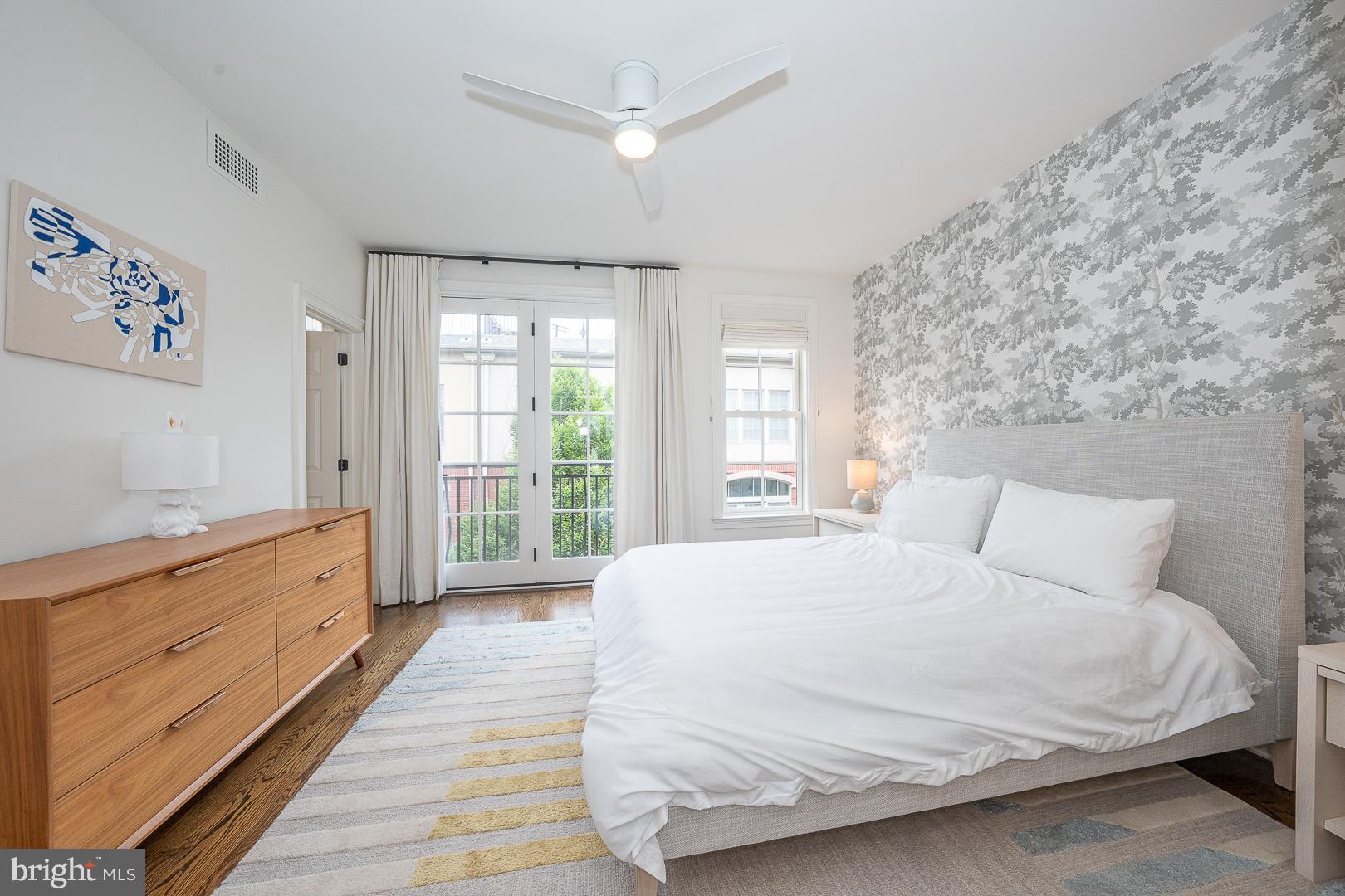 ART MUSEUM AREA - Residential