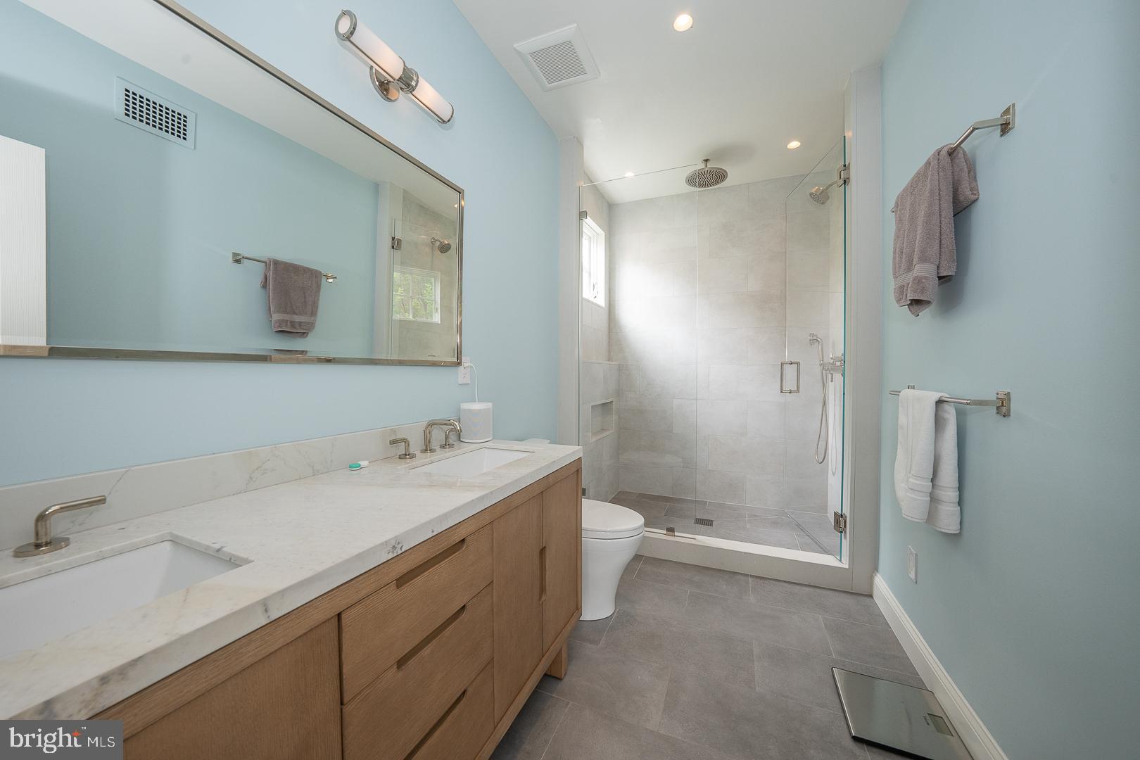 ART MUSEUM AREA - Residential