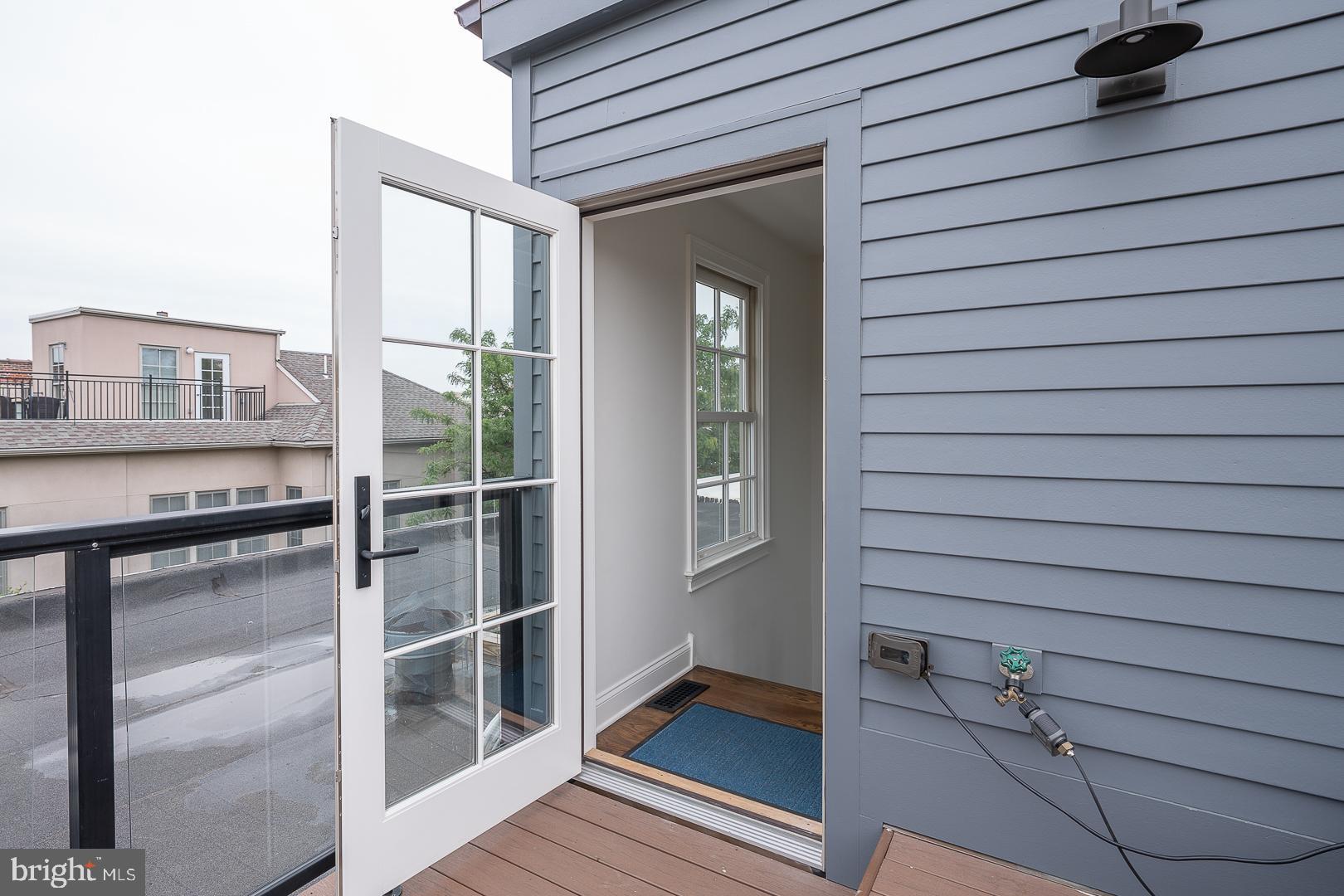 ART MUSEUM AREA - Residential