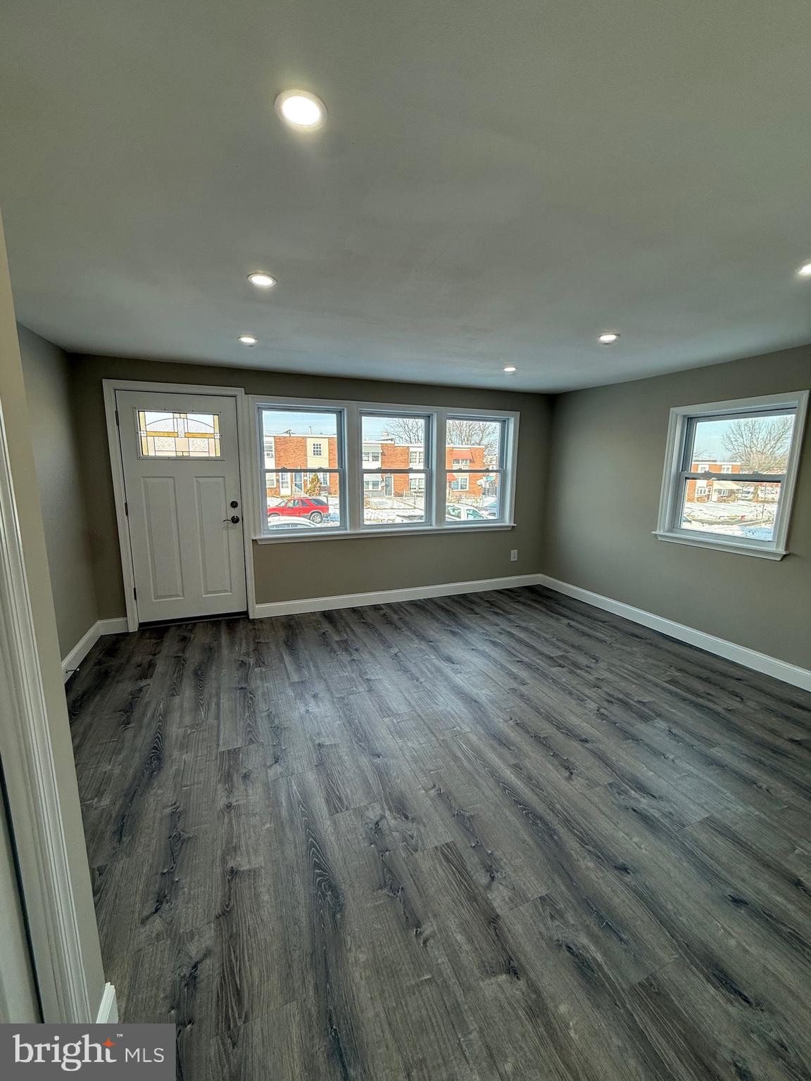 EASTWOOD HEIGHTS - Residential