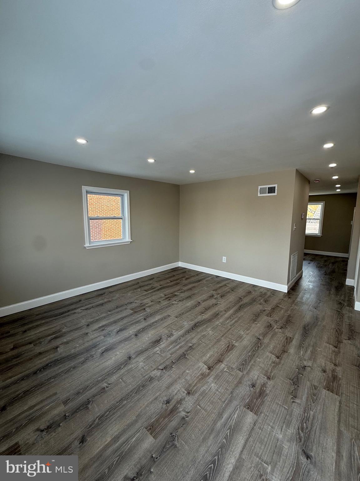 EASTWOOD HEIGHTS - Residential