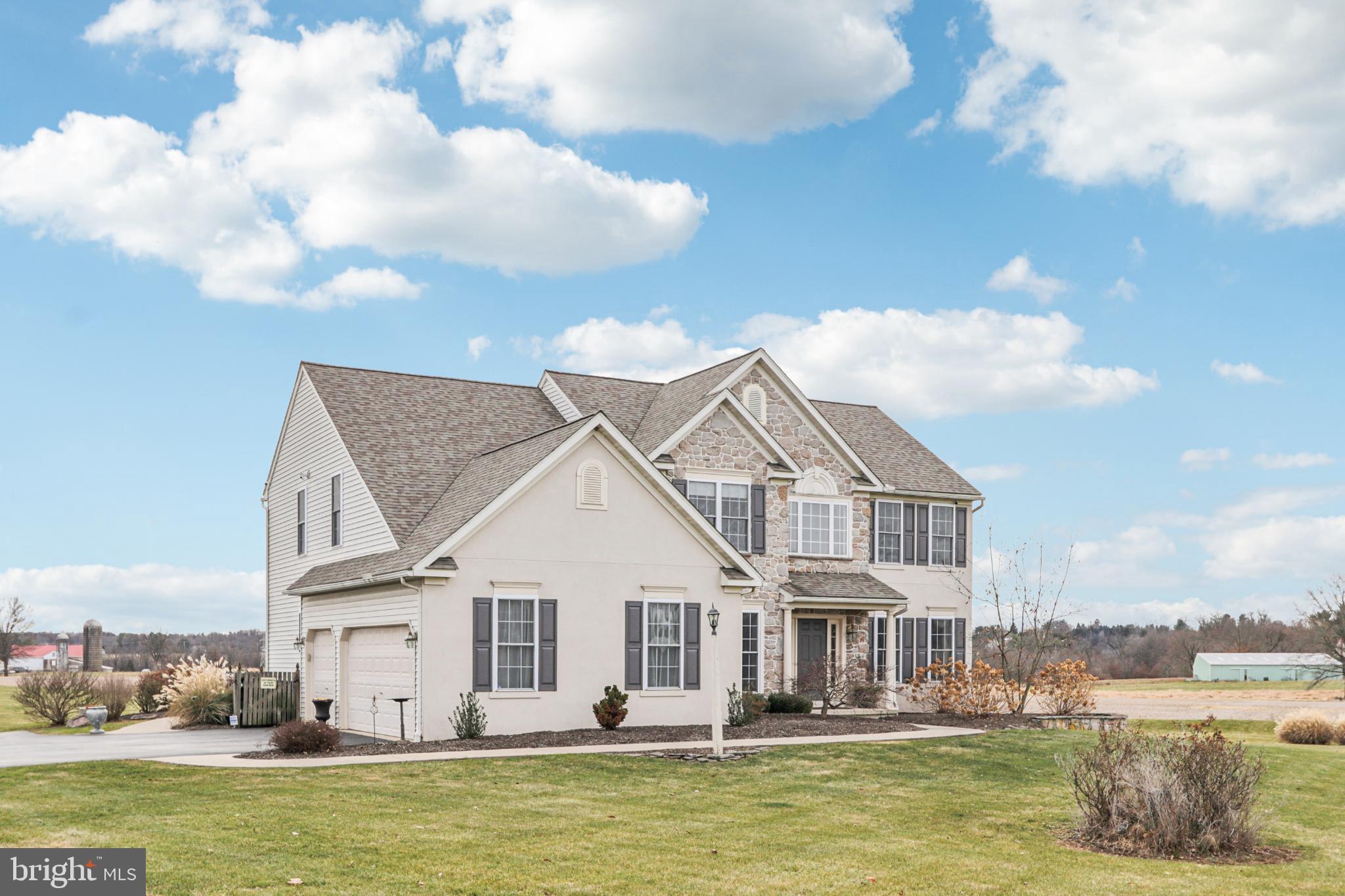 SNOWDEN VILLAGE - Residential