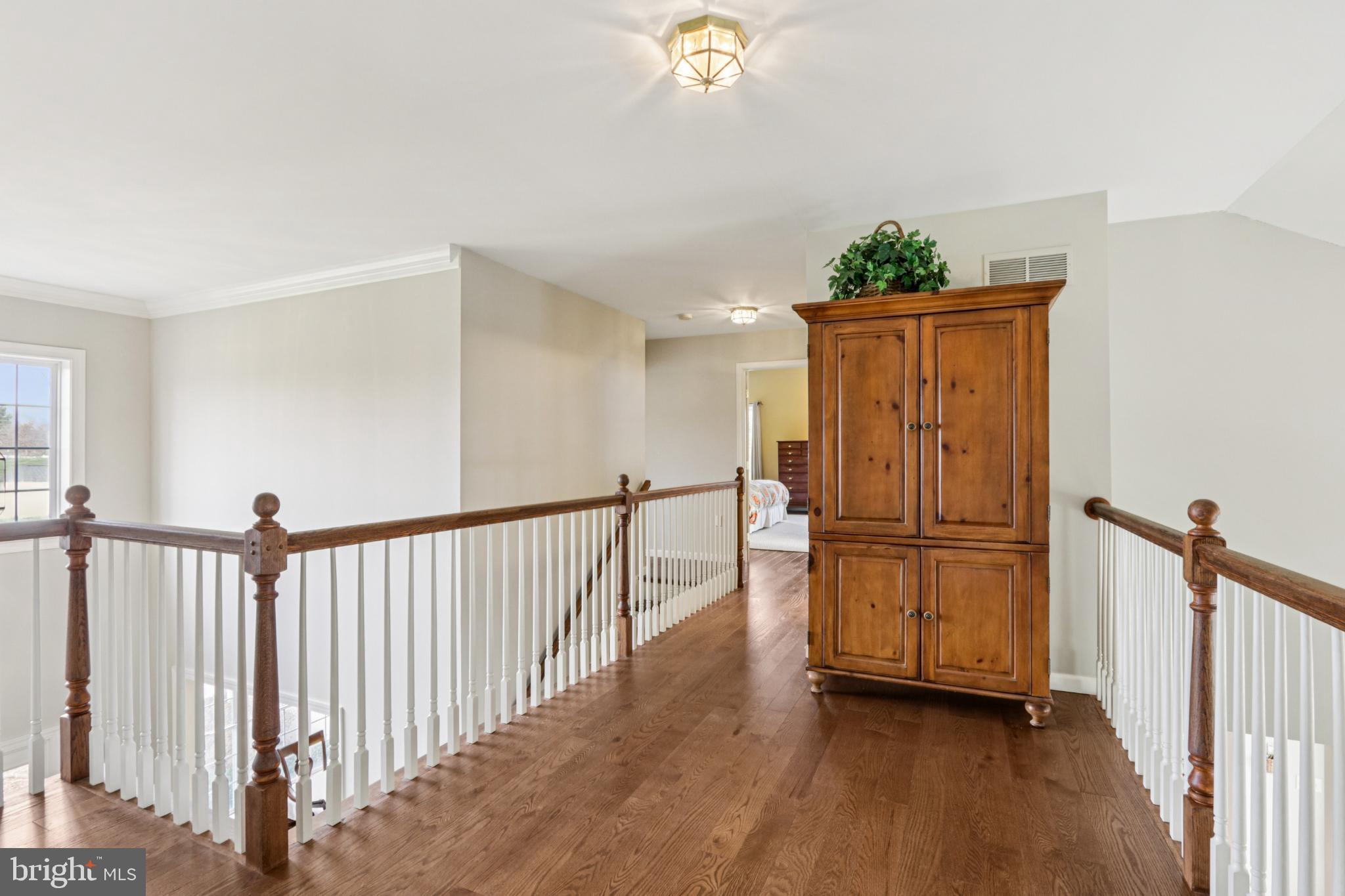 SNOWDEN VILLAGE - Residential