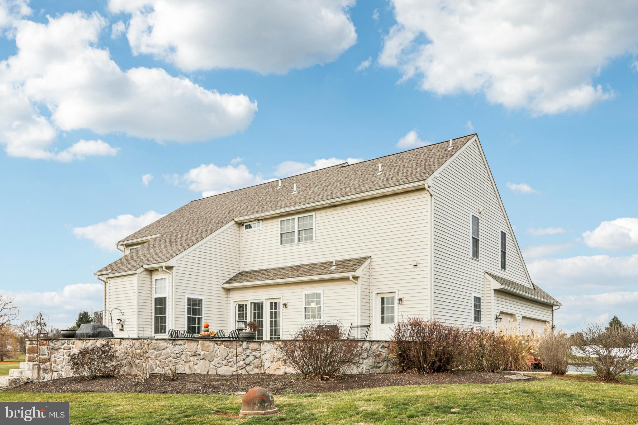 SNOWDEN VILLAGE - Residential