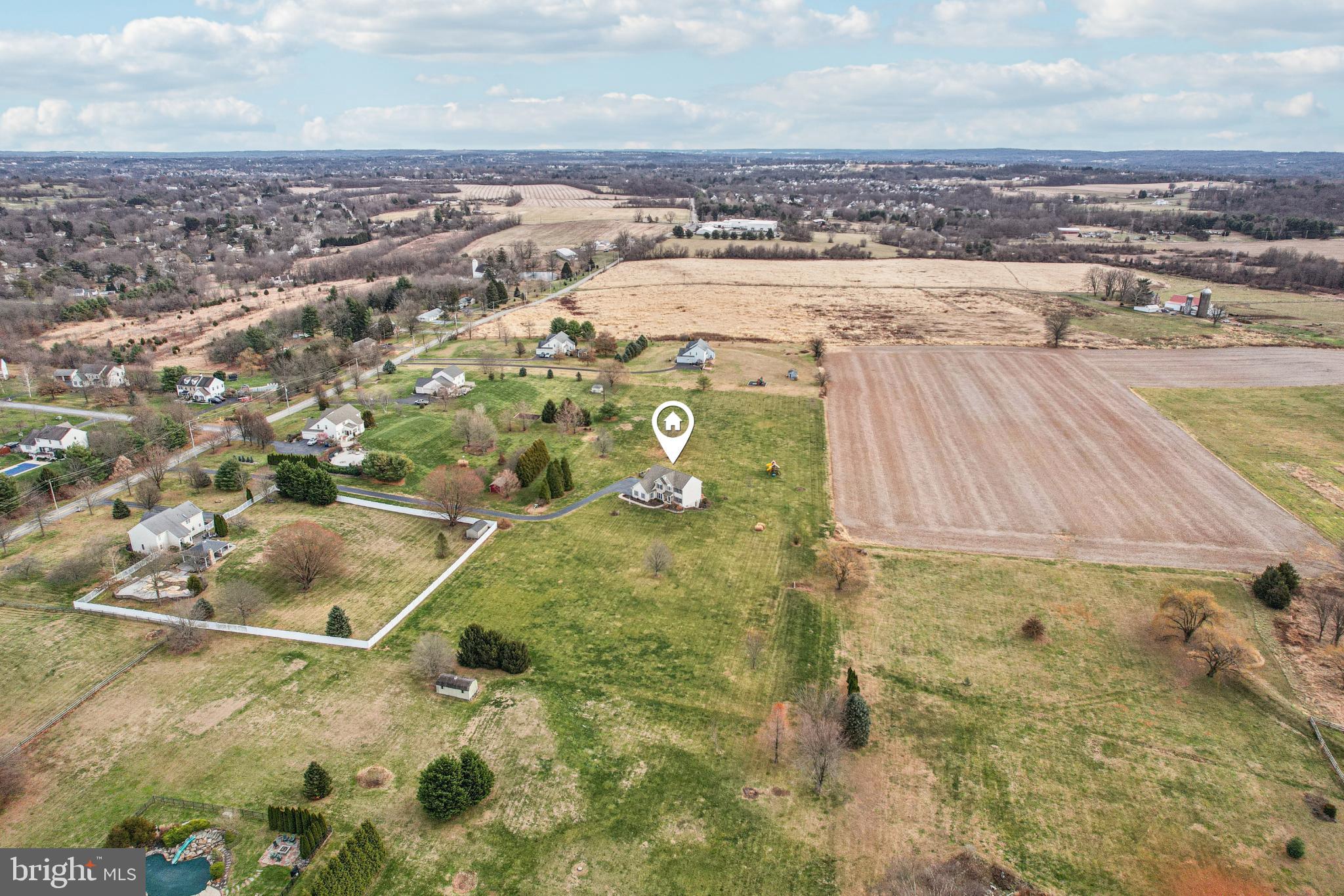 SNOWDEN VILLAGE - Residential