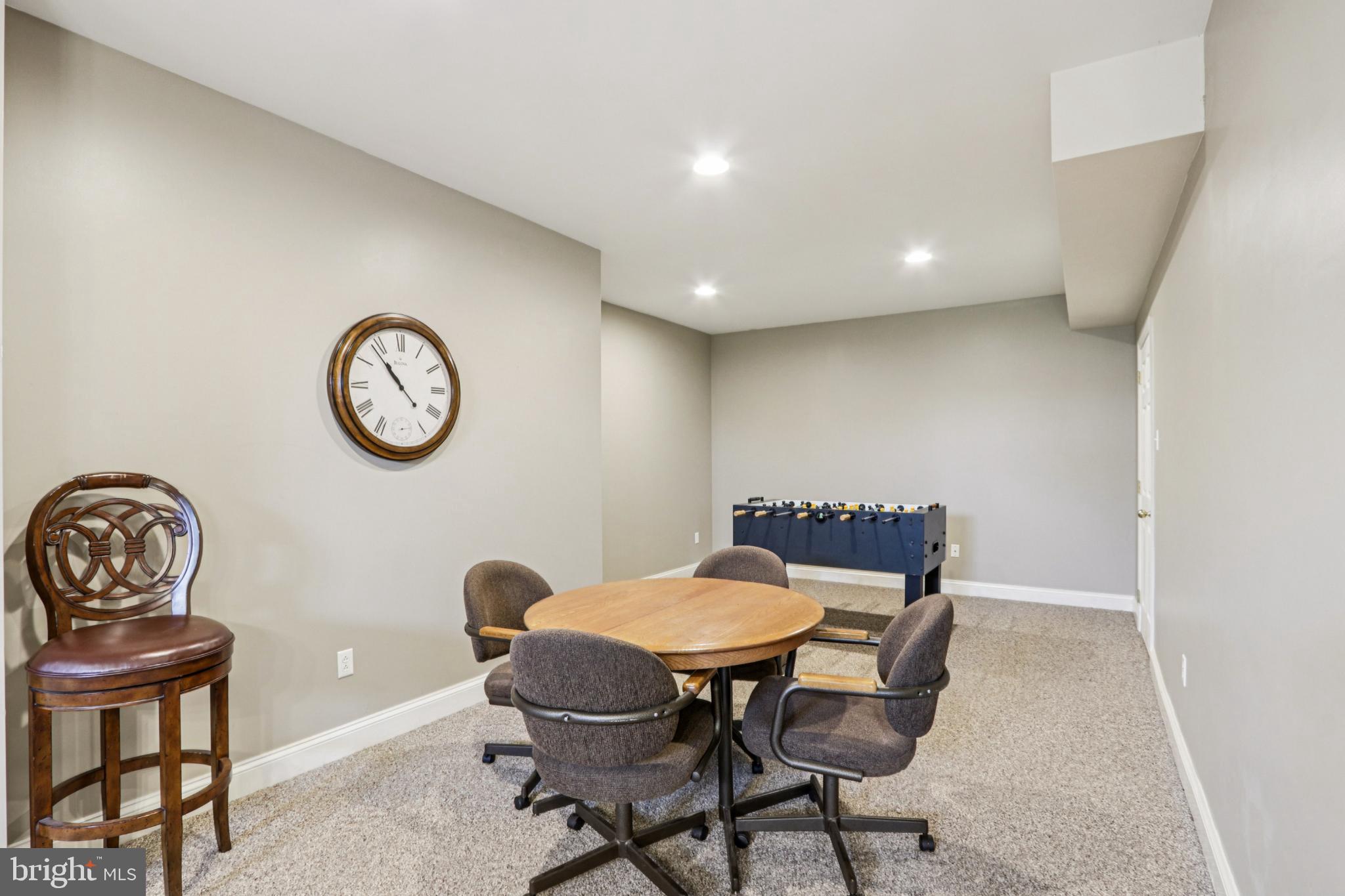 SNOWDEN VILLAGE - Residential