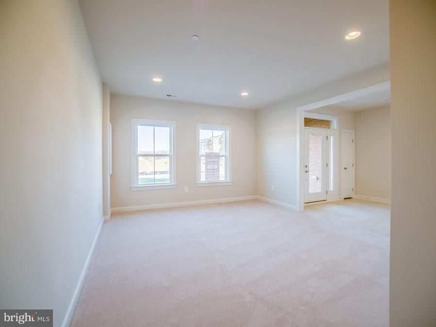 GREENBELT STATION - Residential