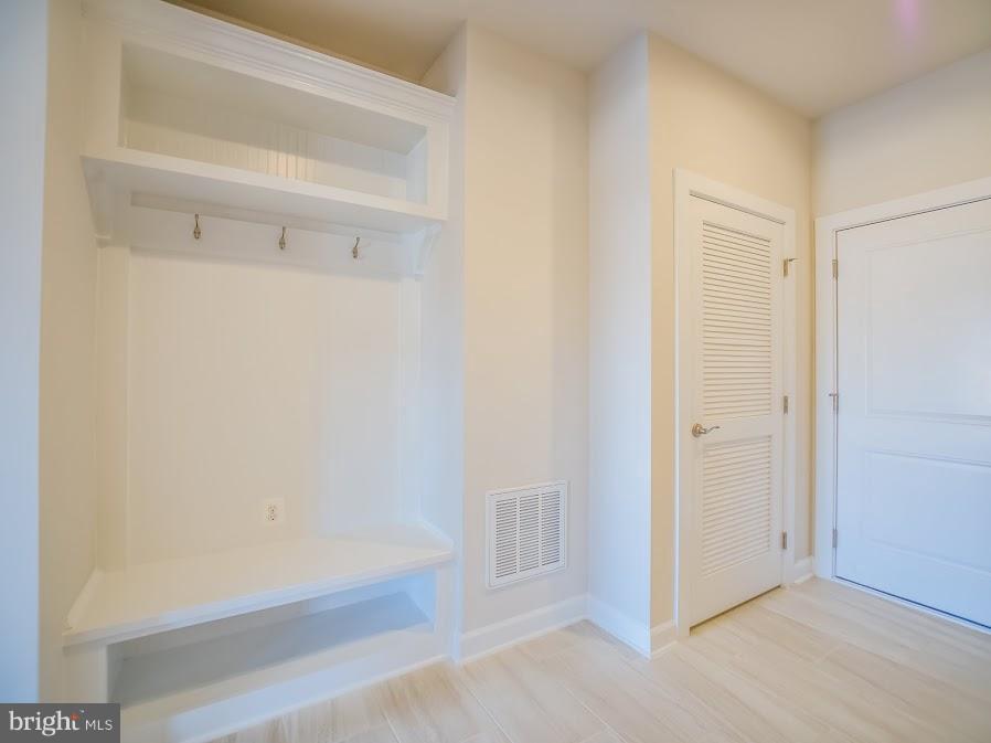 GREENBELT STATION - Residential