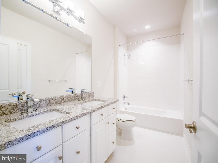 GREENBELT STATION - Residential