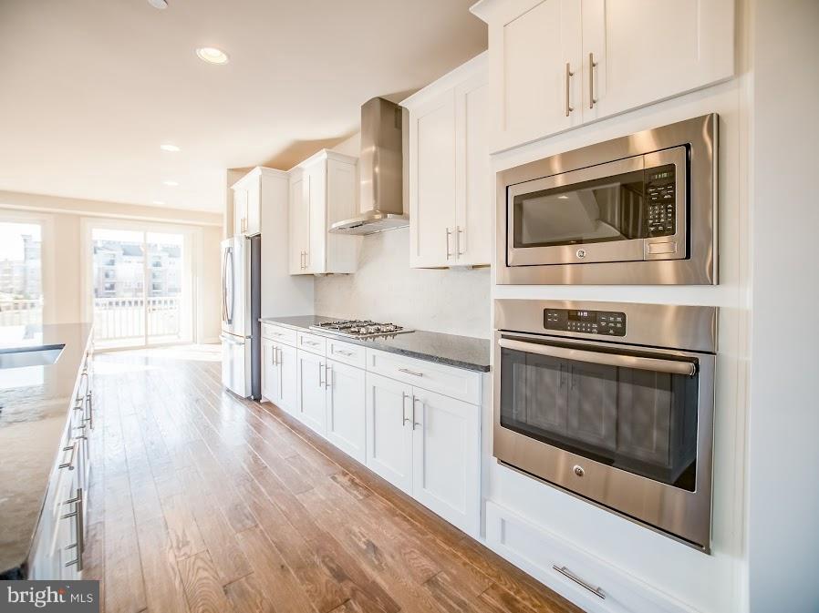 GREENBELT STATION - Residential