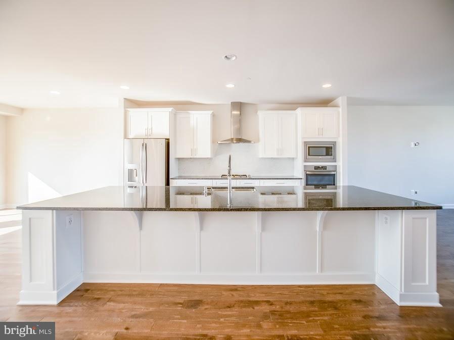 GREENBELT STATION - Residential