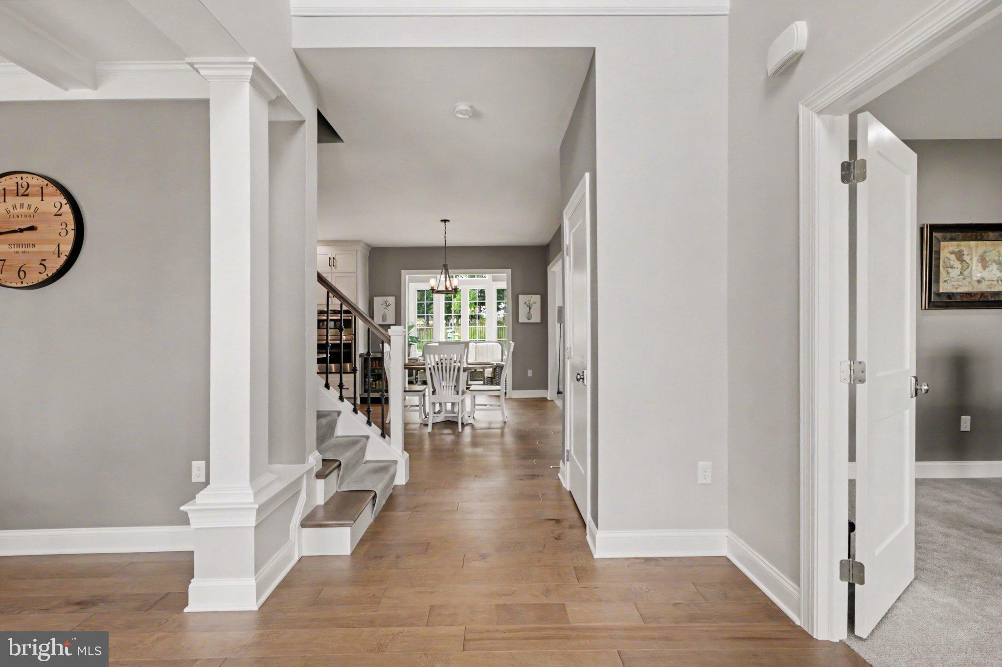 117 SCARLET COURT