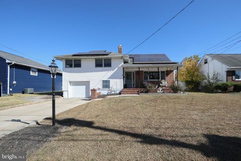 Photo of 5 Summer Avenue, BURLINGTON, NJ 08016 (MLS # NJBL2105126)