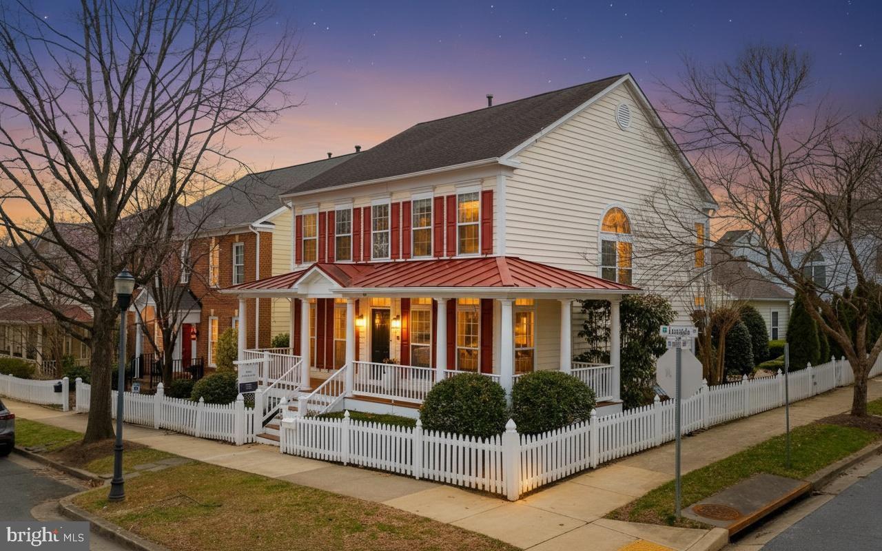 LAKELANDS - Residential