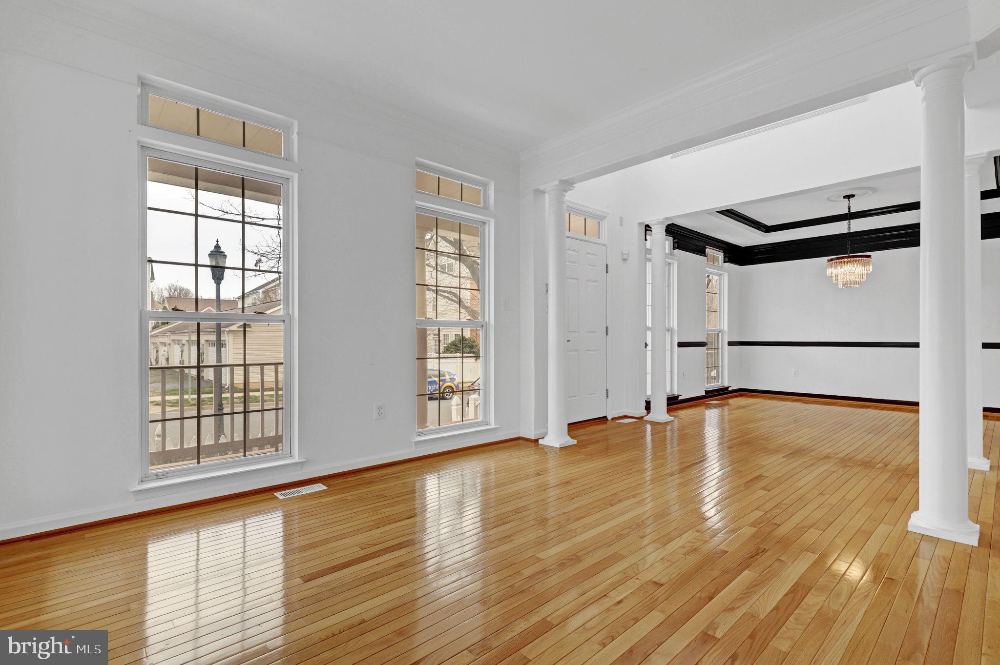 LAKELANDS - Residential