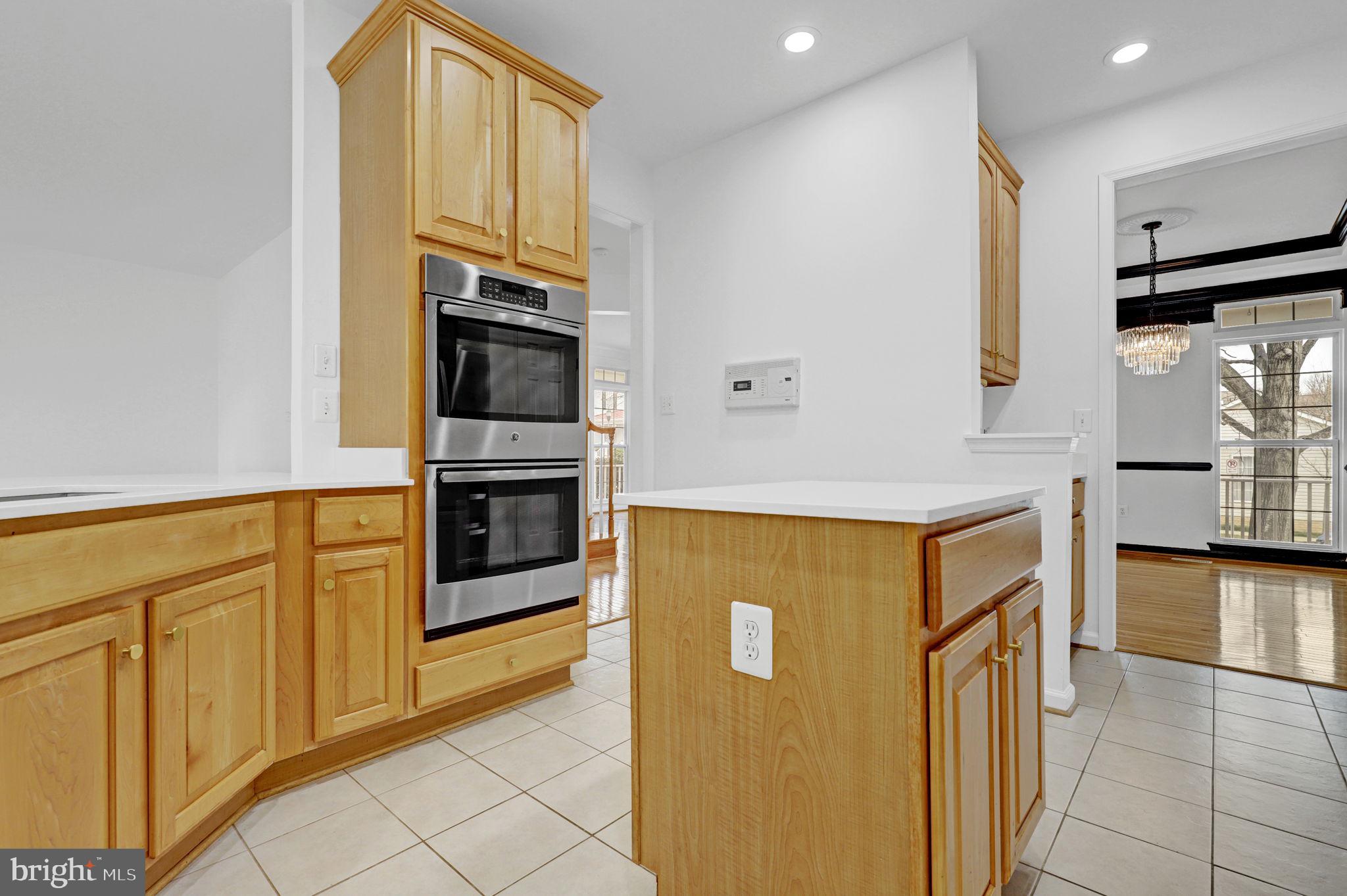 LAKELANDS - Residential