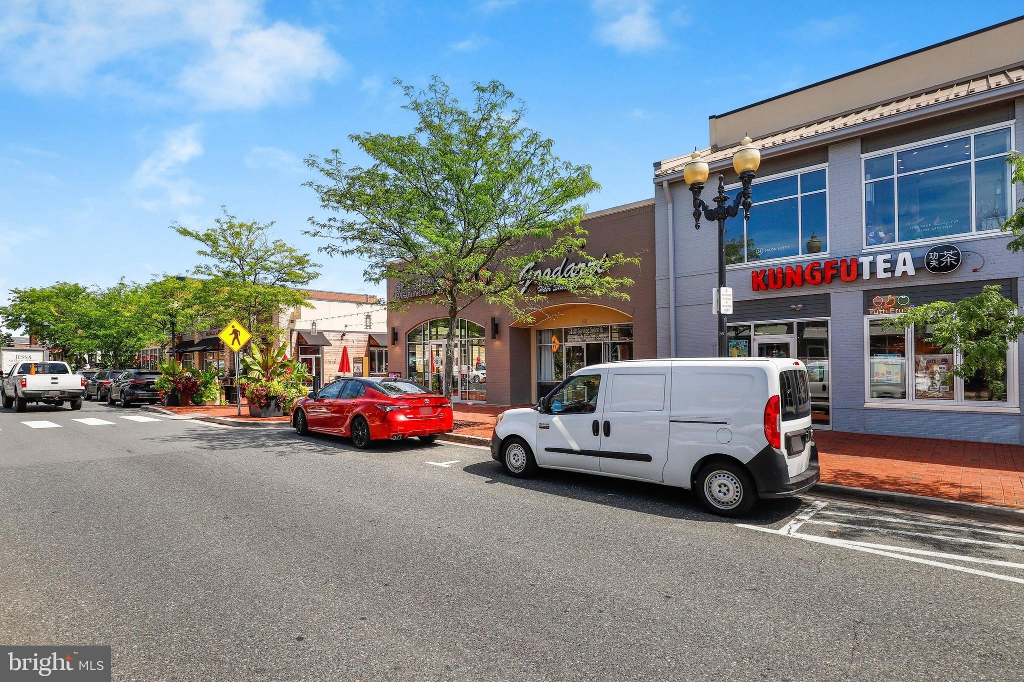 LAKELANDS - Residential