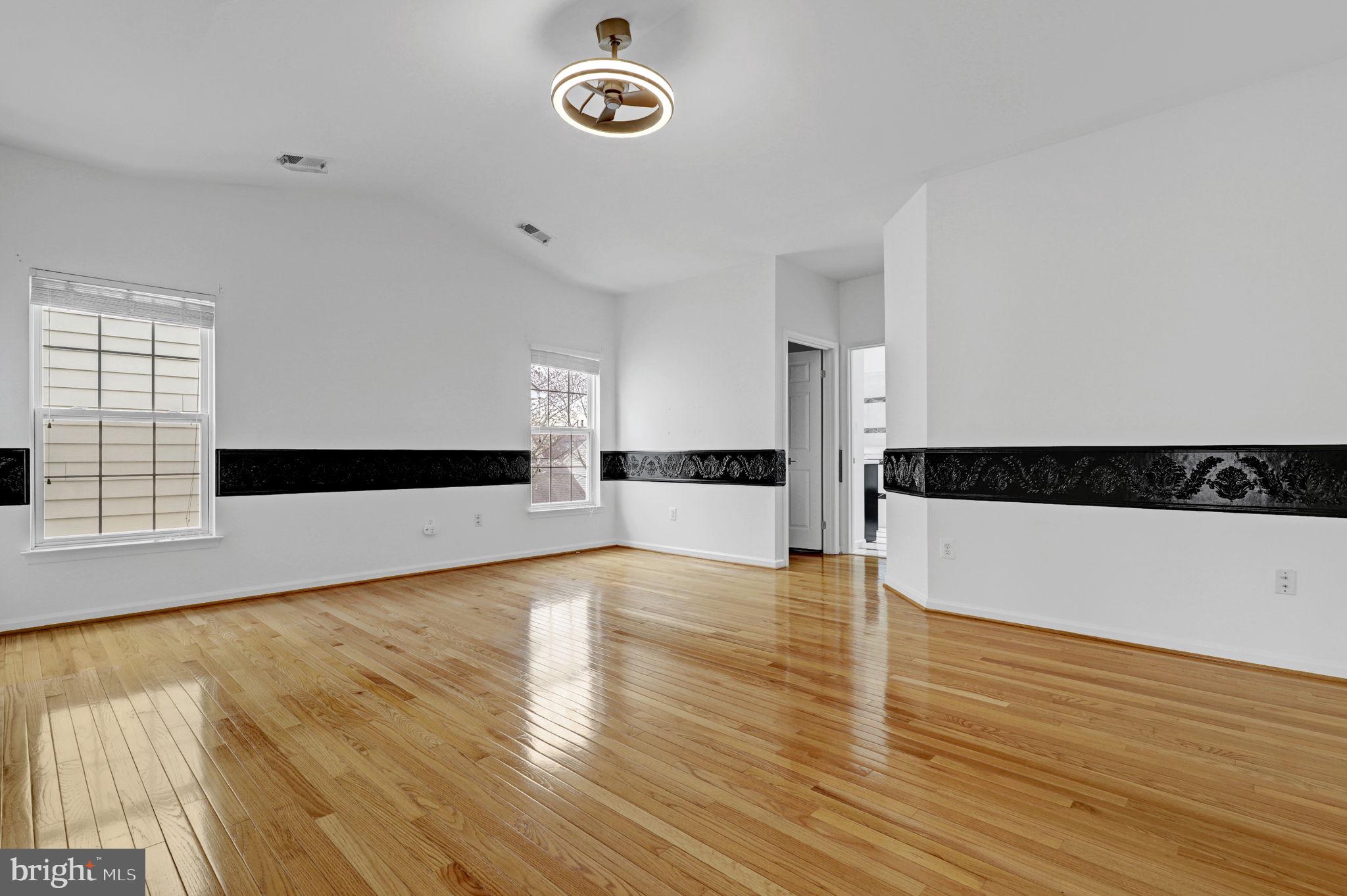 LAKELANDS - Residential