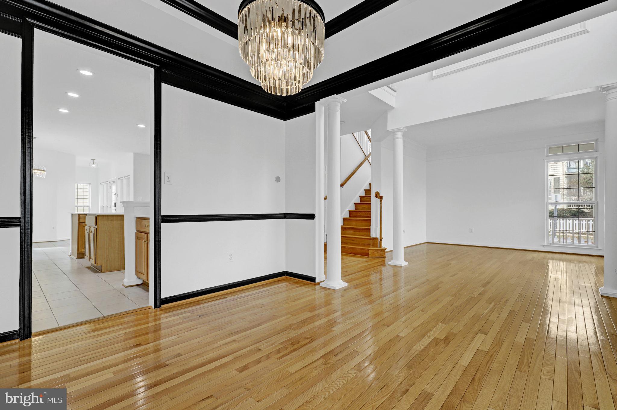 LAKELANDS - Residential