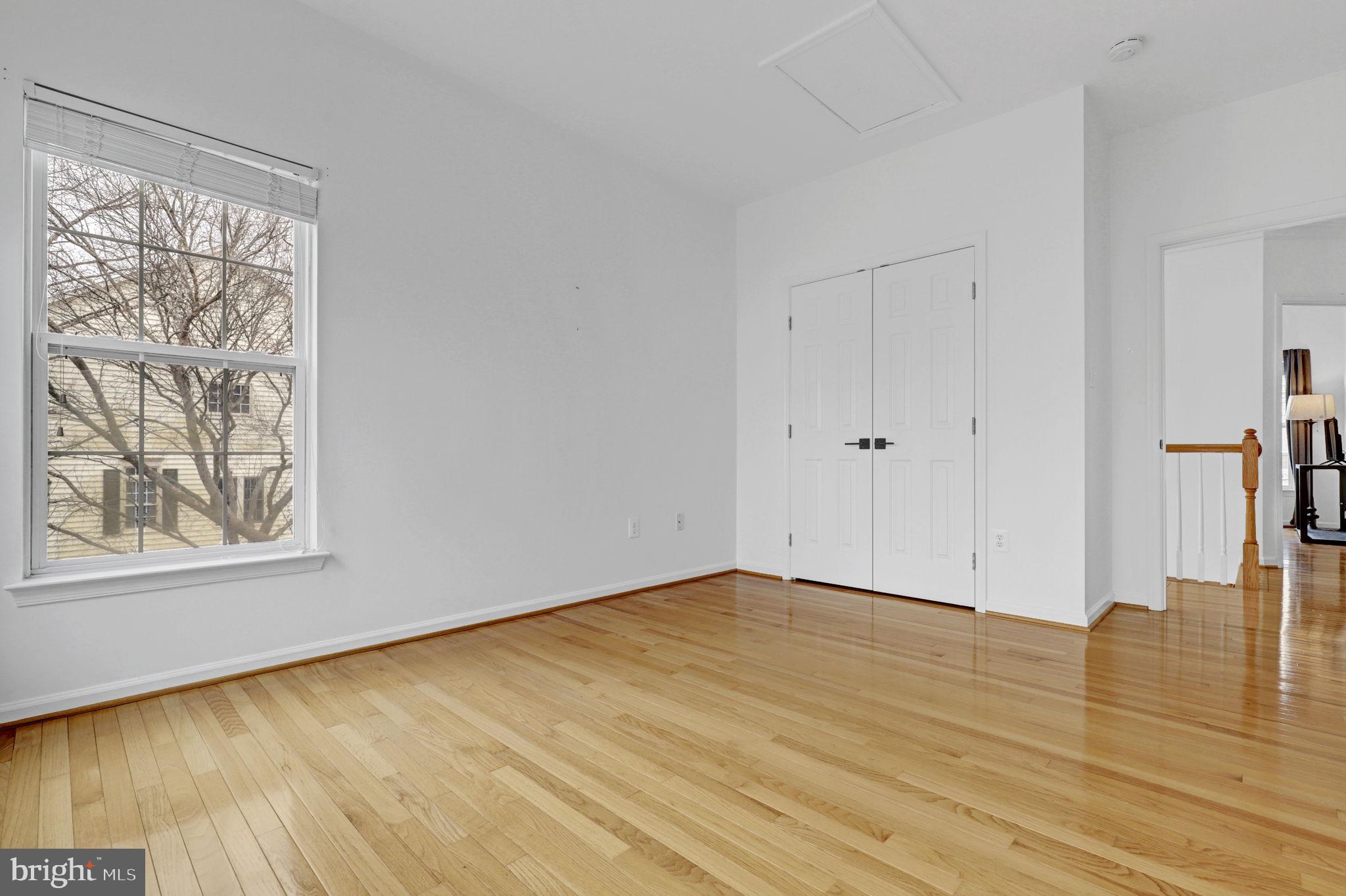 LAKELANDS - Residential