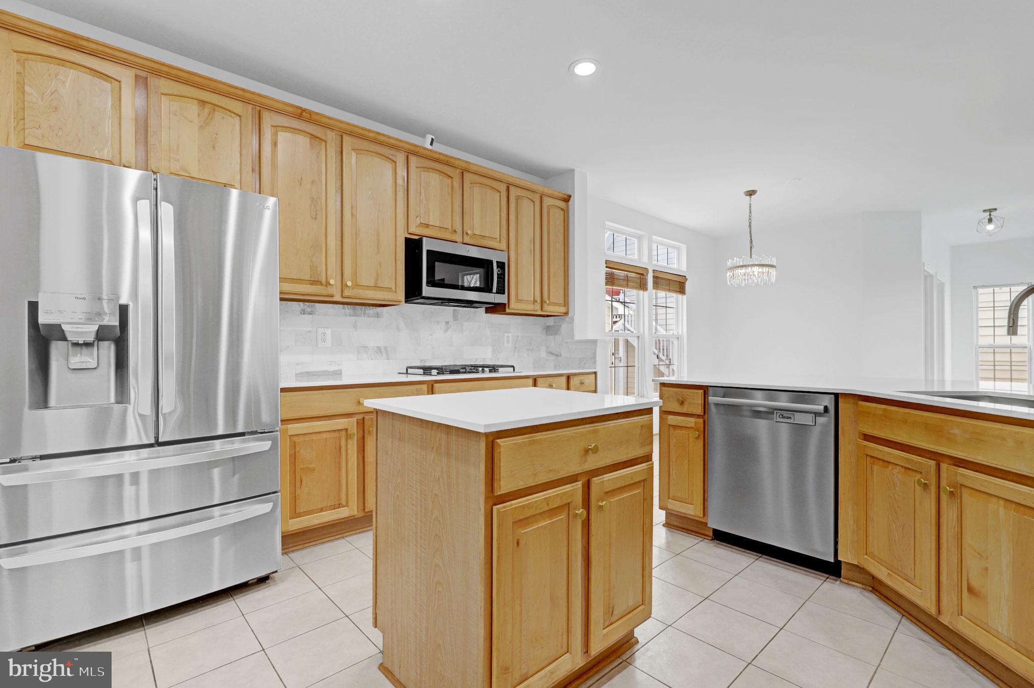 LAKELANDS - Residential