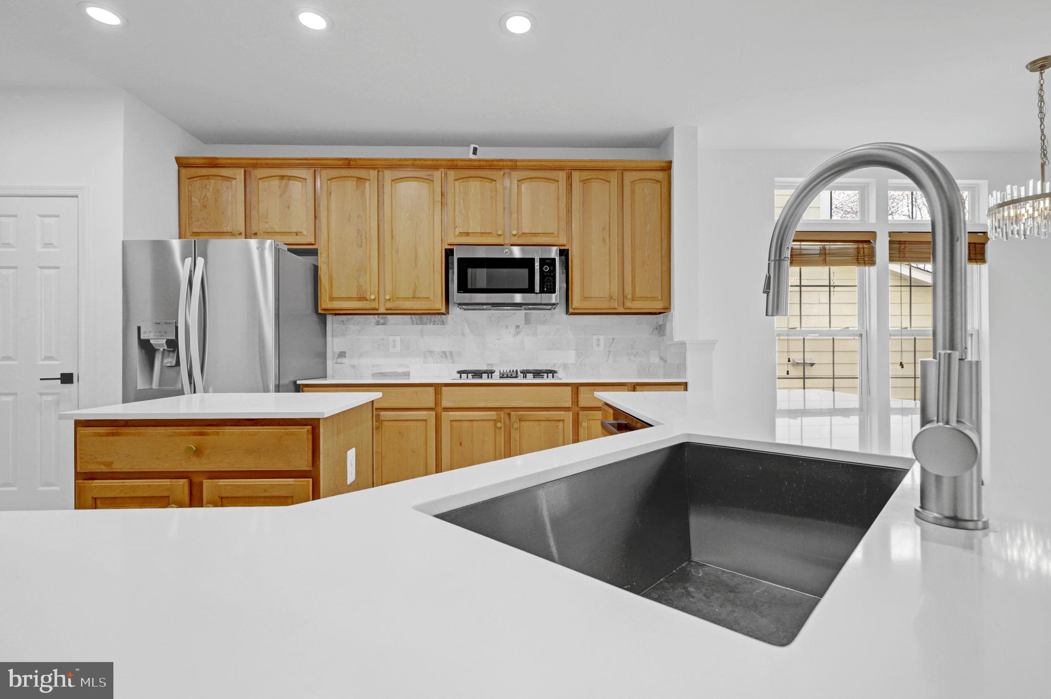 LAKELANDS - Residential