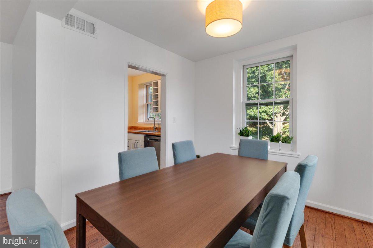 3711 39TH STREET NW C189