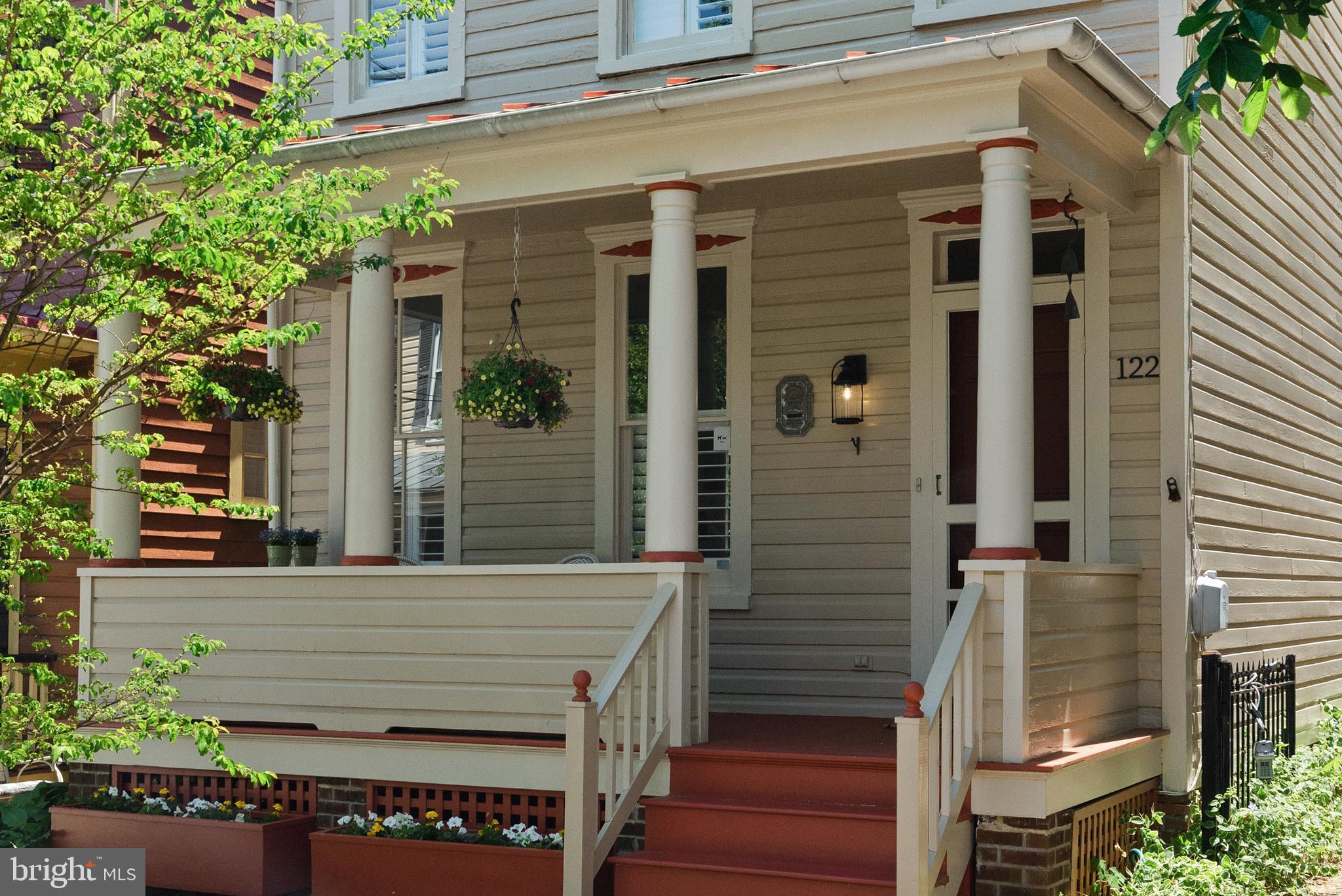 HISTORIC DISTRICT - Residential