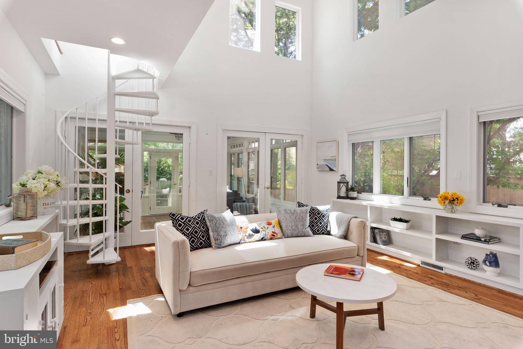 HISTORIC DISTRICT - Residential