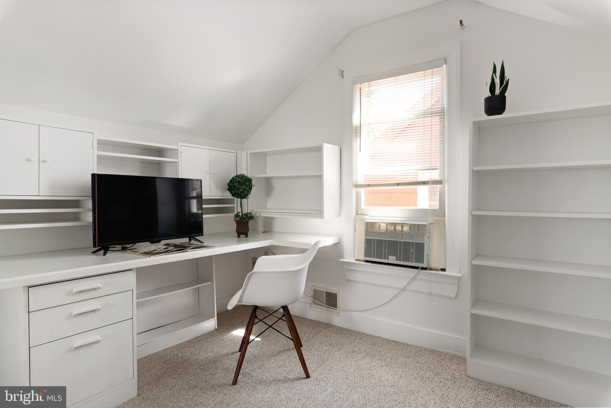 HISTORIC DISTRICT - Residential