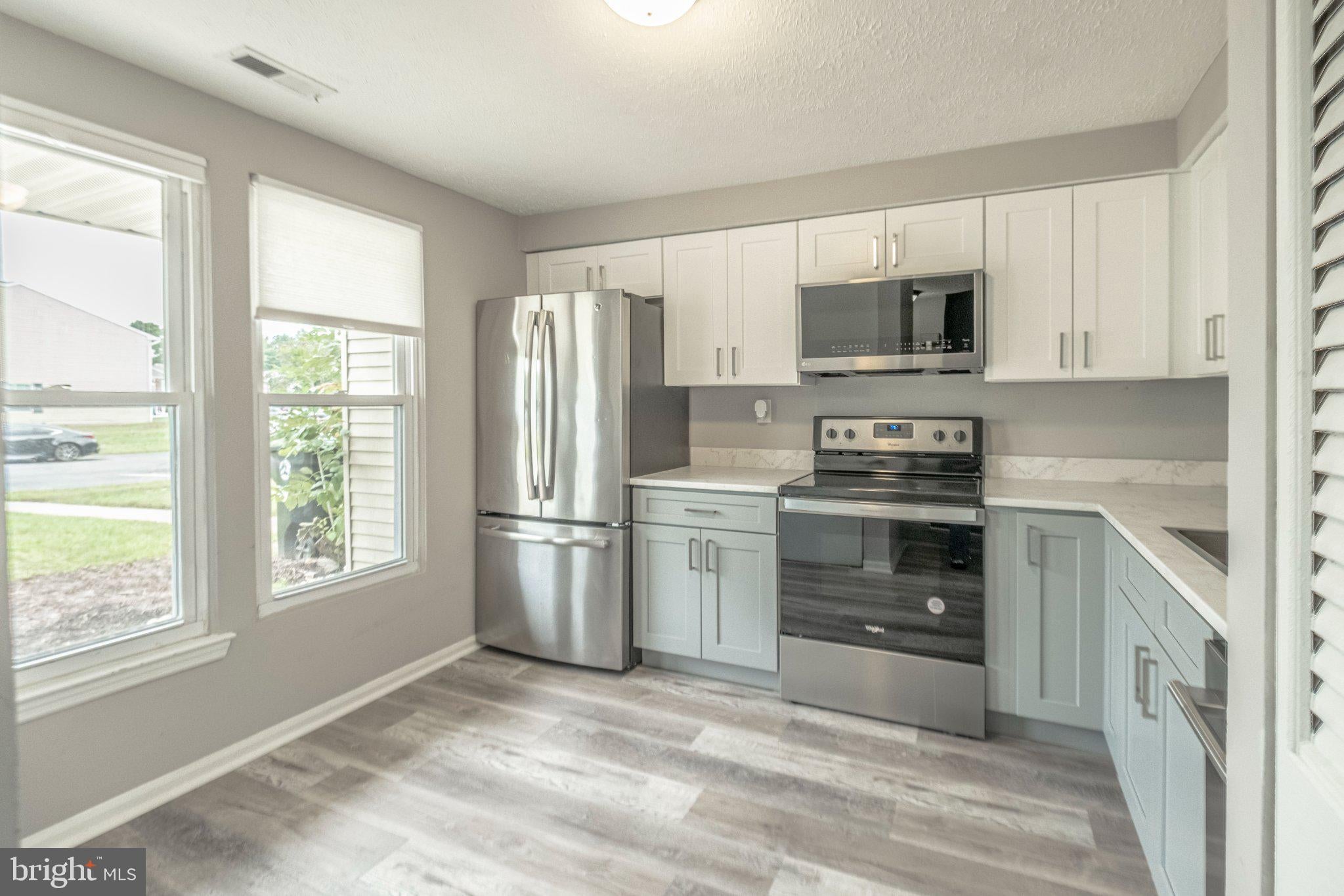 129 VILLA KNOLL COURT